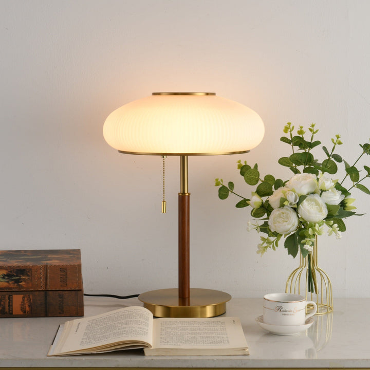 Arvia Table Lamp - Vakkerlight