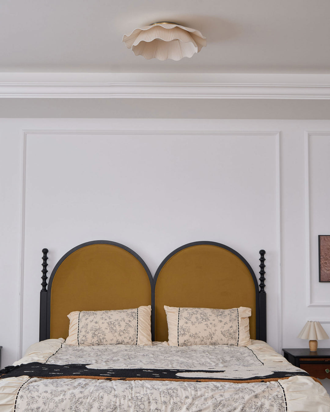 Arwen Fabric Wave Ceiling Lamp - Vakkerlight