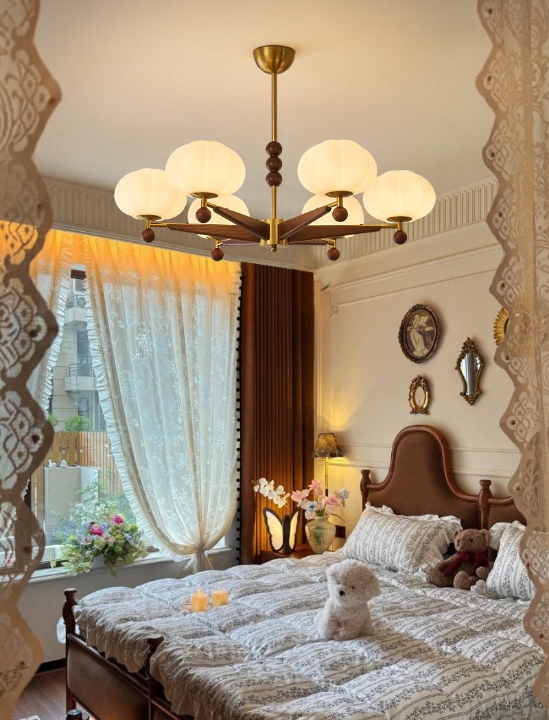 Astrid Bloom Chandelier - Vakkerlight