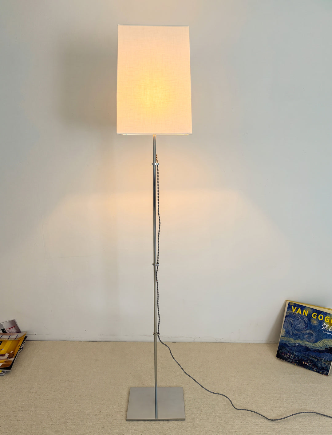 Ateel Slender Floor Lamp