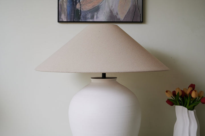 Aterra Ceramic Table Lamp - Vakkerlight