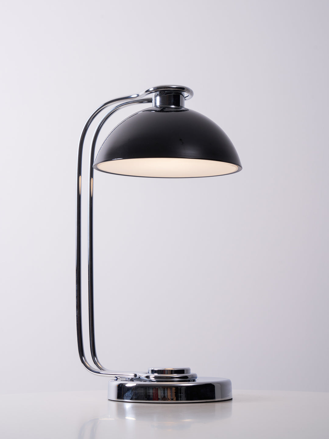 Domex Desk Lamp - Vakkerlight