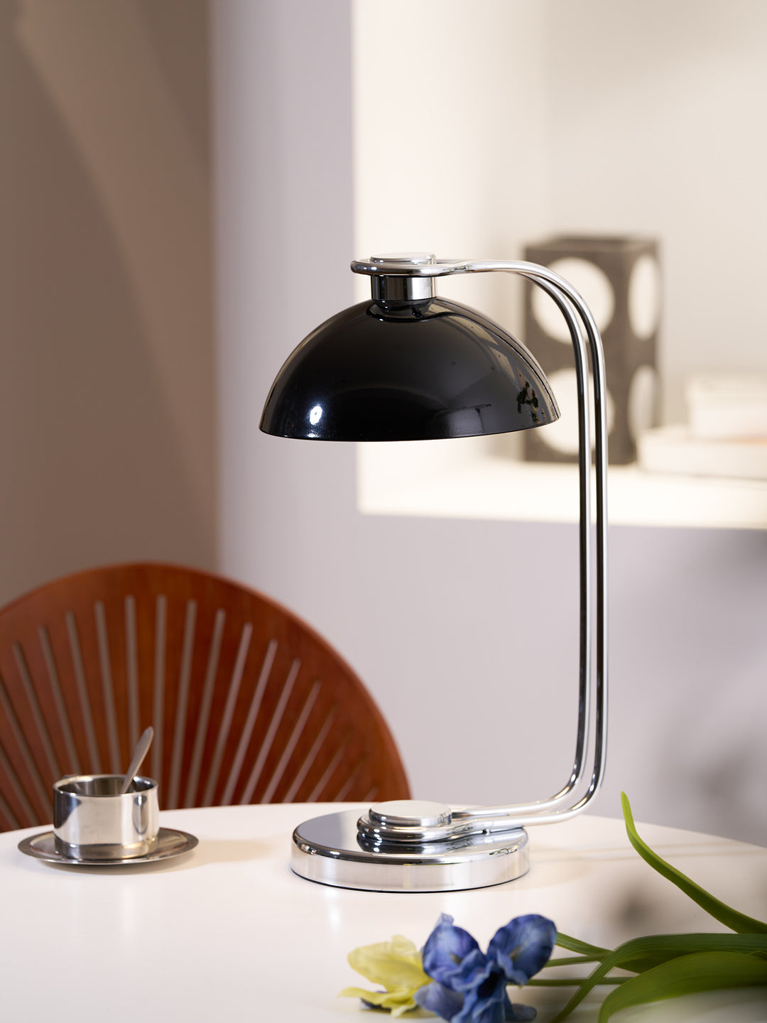 Domex Desk Lamp - Vakkerlight