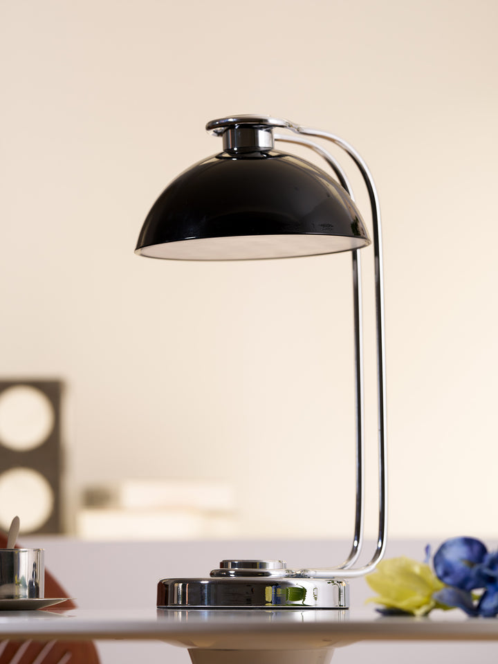 Domex Desk Lamp - Vakkerlight