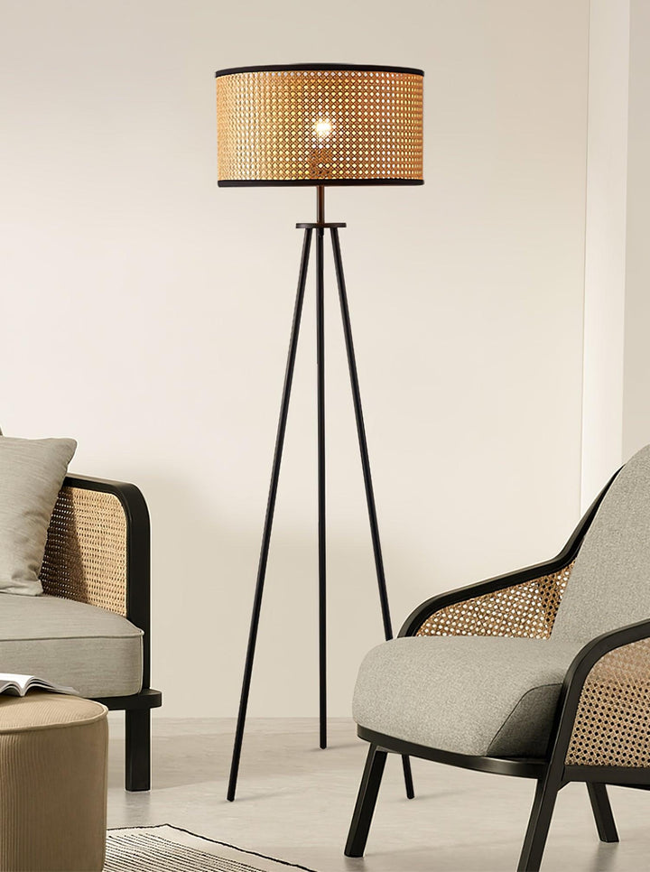 Aubrey Floor Lamp - Vakkerlight