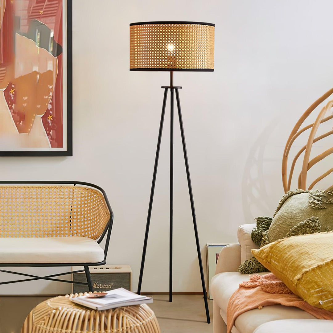 Aubrey Floor Lamp - Vakkerlight