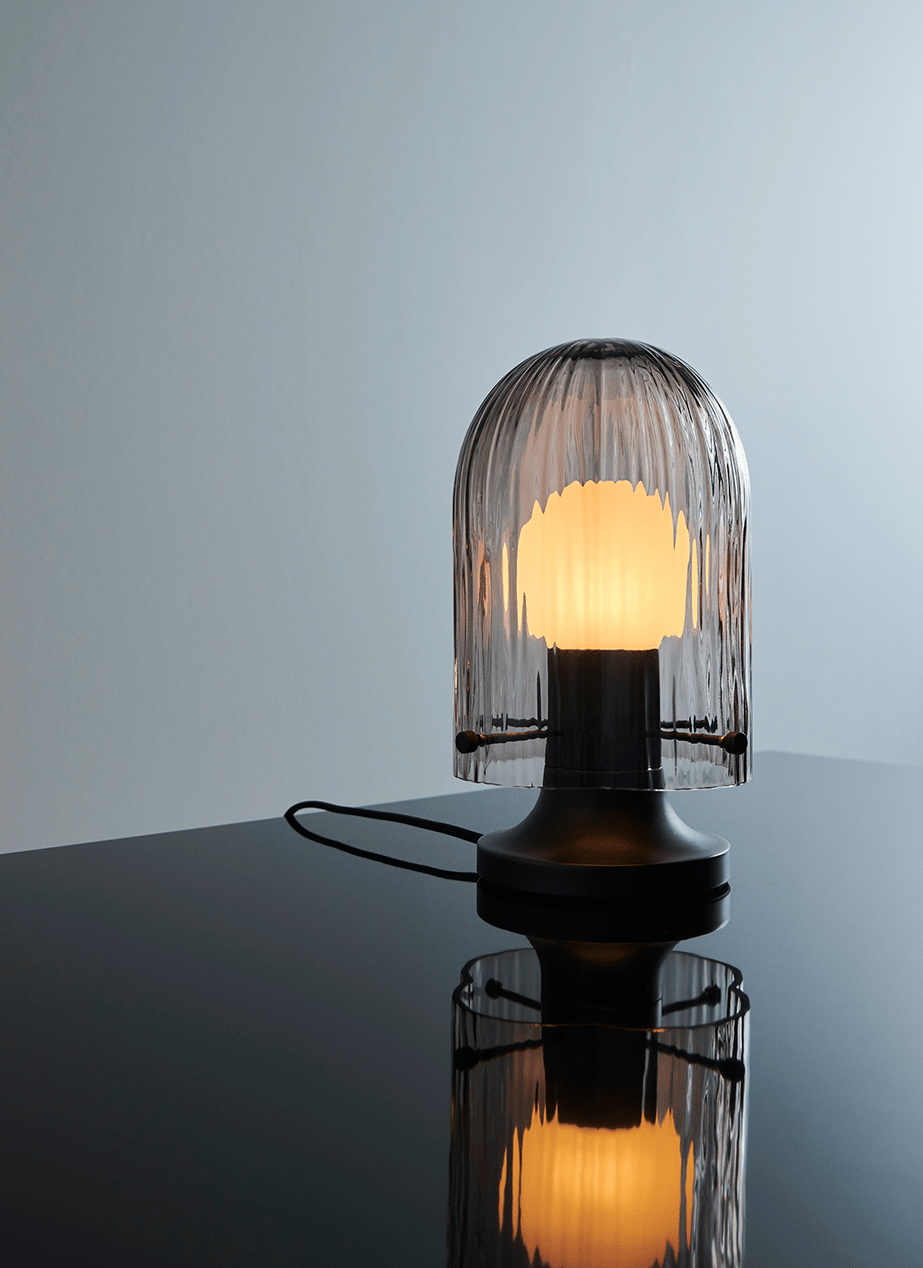 Aura Fluted Table Lamp - Vakkerlight