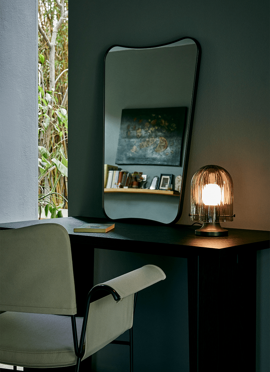 Aura Fluted Table Lamp - Vakkerlight