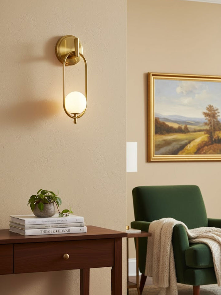 Aurea Brass Wall Light - Vakkerlight