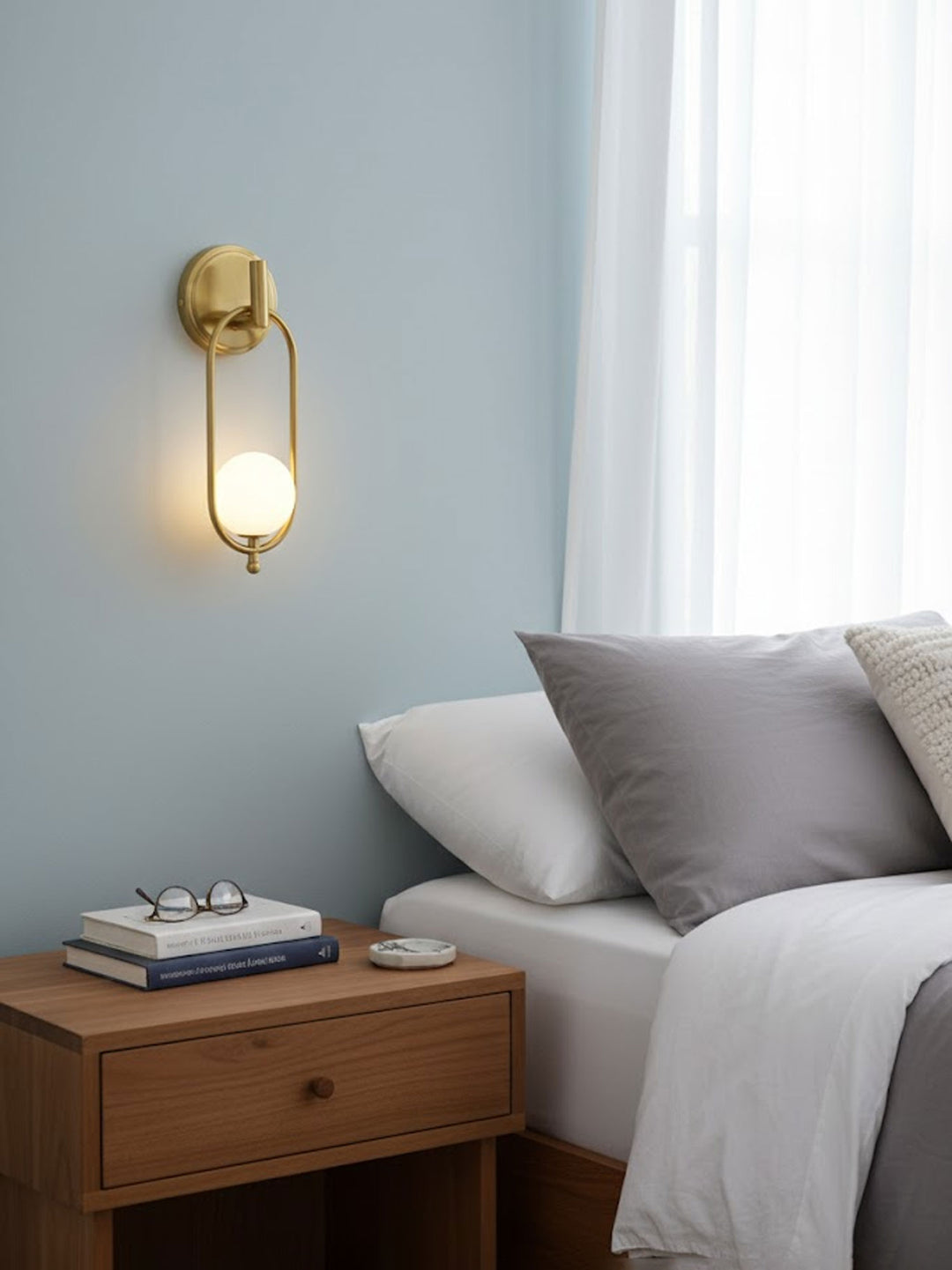 Aurea Brass Wall Light - Vakkerlight