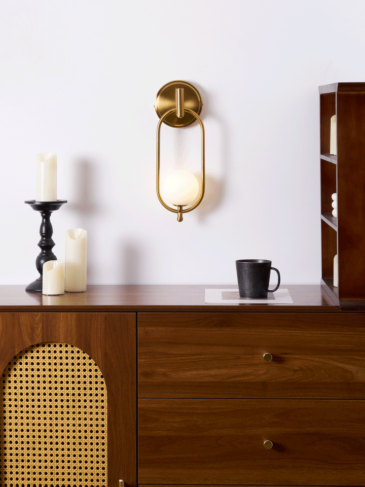 Aurea Brass Wall Light