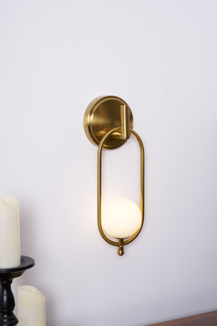 Aurea Brass Wall Light - Vakkerlight