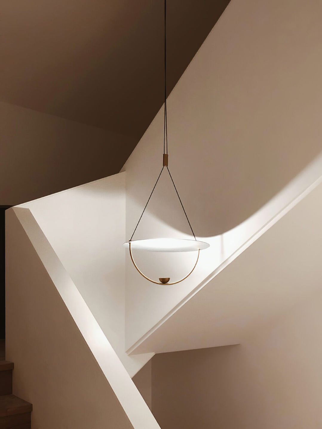 Aurelia Disc Pendant Lamp - Vakkerlight