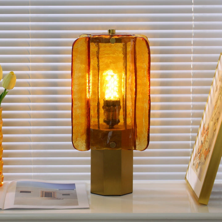 Aurelia Glass Table Lamp - Vakkerlight