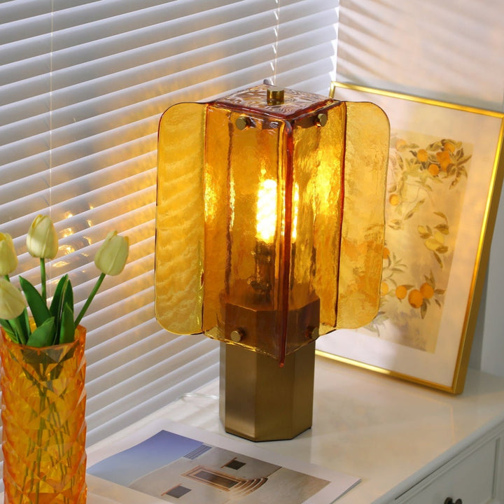 Aurelia Glass Table Lamp - Vakkerlight