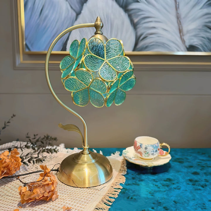 Aurelia Leaf Table Lamp - Vakkerlight