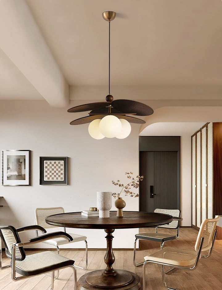 Aurelian Bloom Pendant Light - Vakkerlight