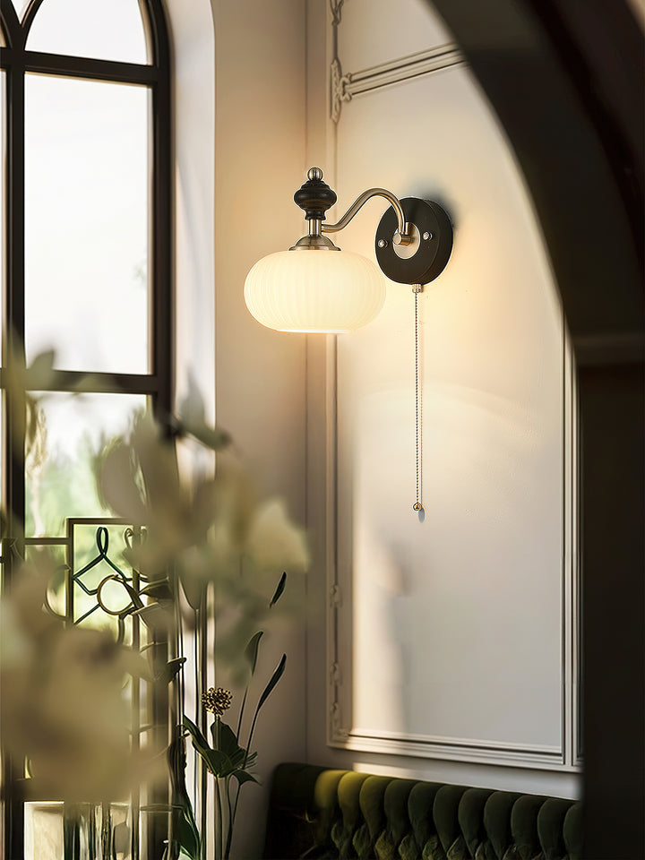 Aurelo Wall Lamp - Vakkerlight
