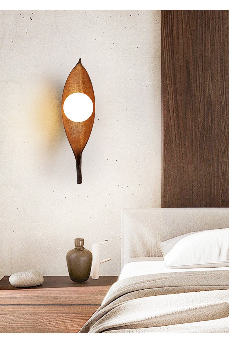 Aureo Leaf Glass Wall Lamp - Vakkerlight