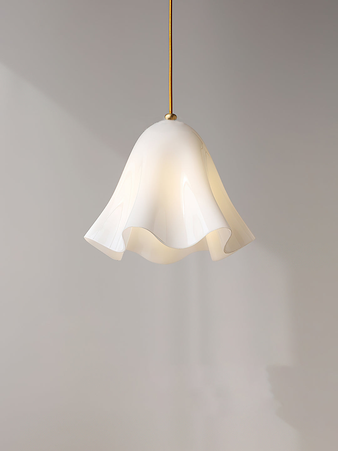 Vera Bloom Pendant Lamp - Vakkerlight