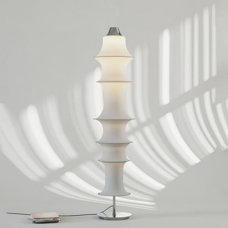 Auston Floor Lamp - Vakkerlight