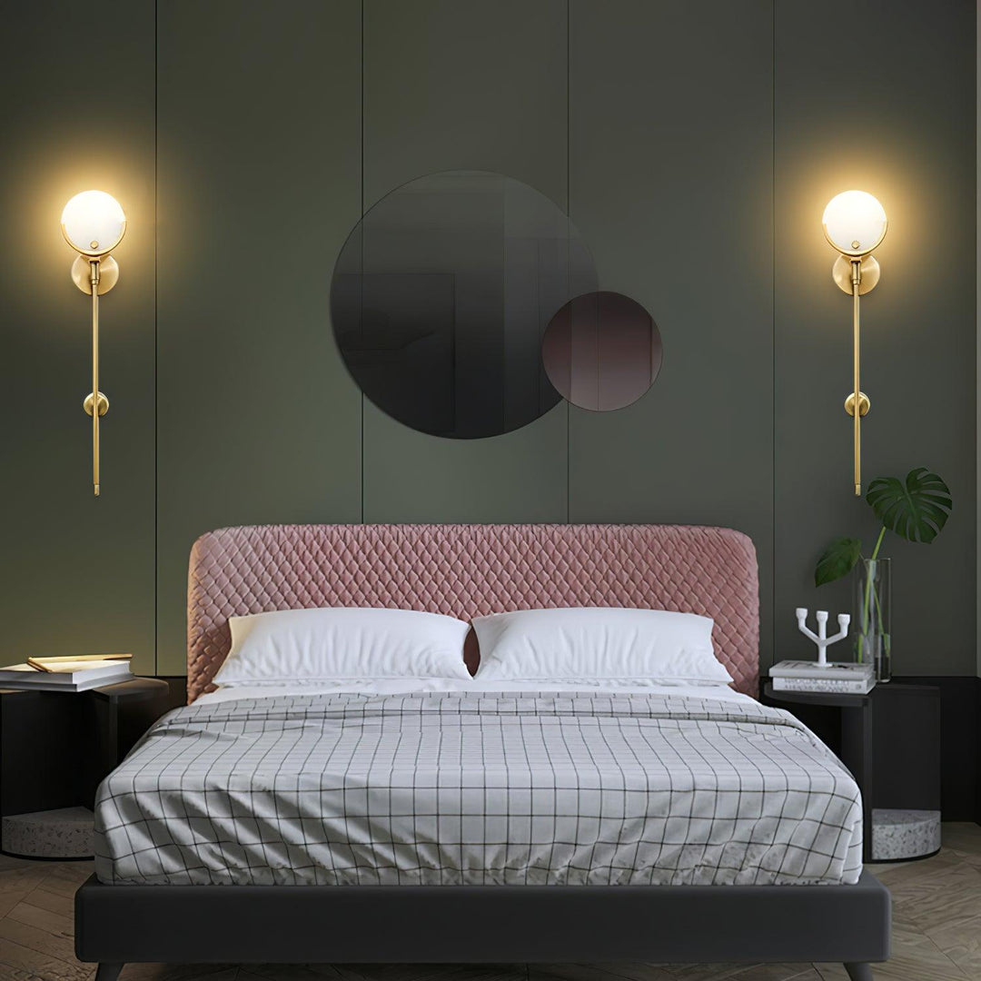 Ava Brass Wall Lamp - Vakkerlight