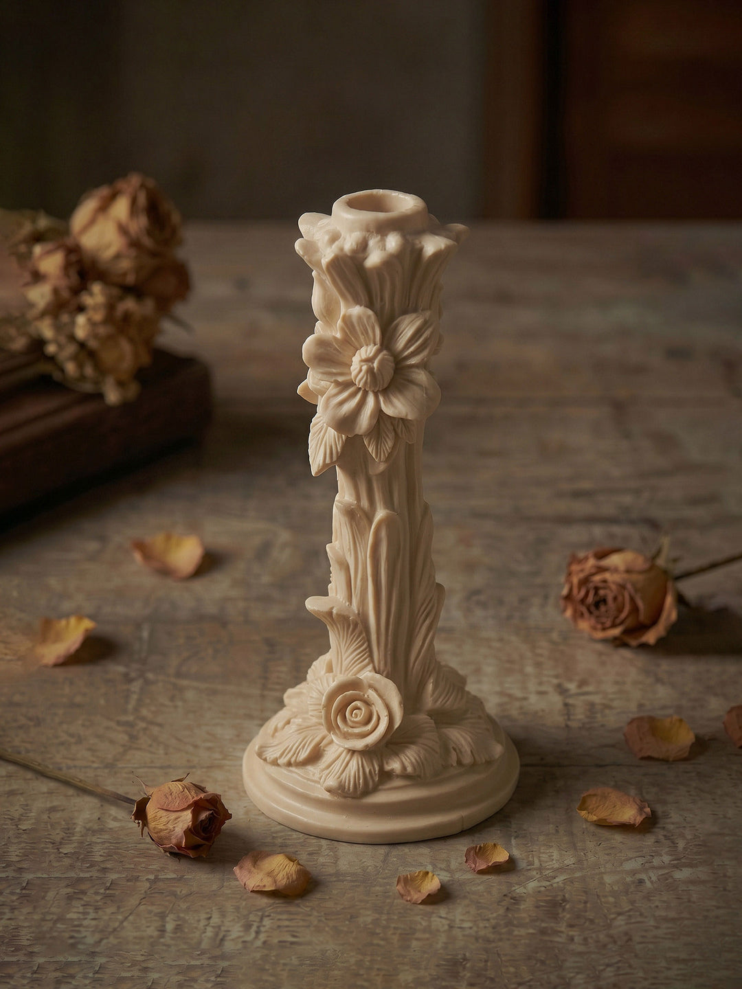 Aveline Bloom Candle Holder