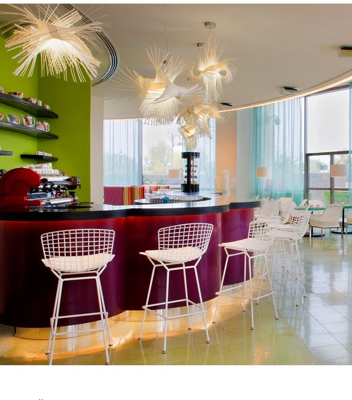 Avian Flair Wooden Pendant Lamp - Vakkerlight