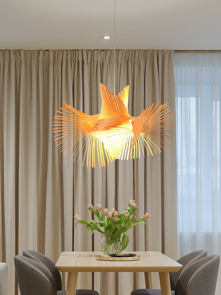 Avian Flair Wooden Pendant Lamp - Vakkerlight