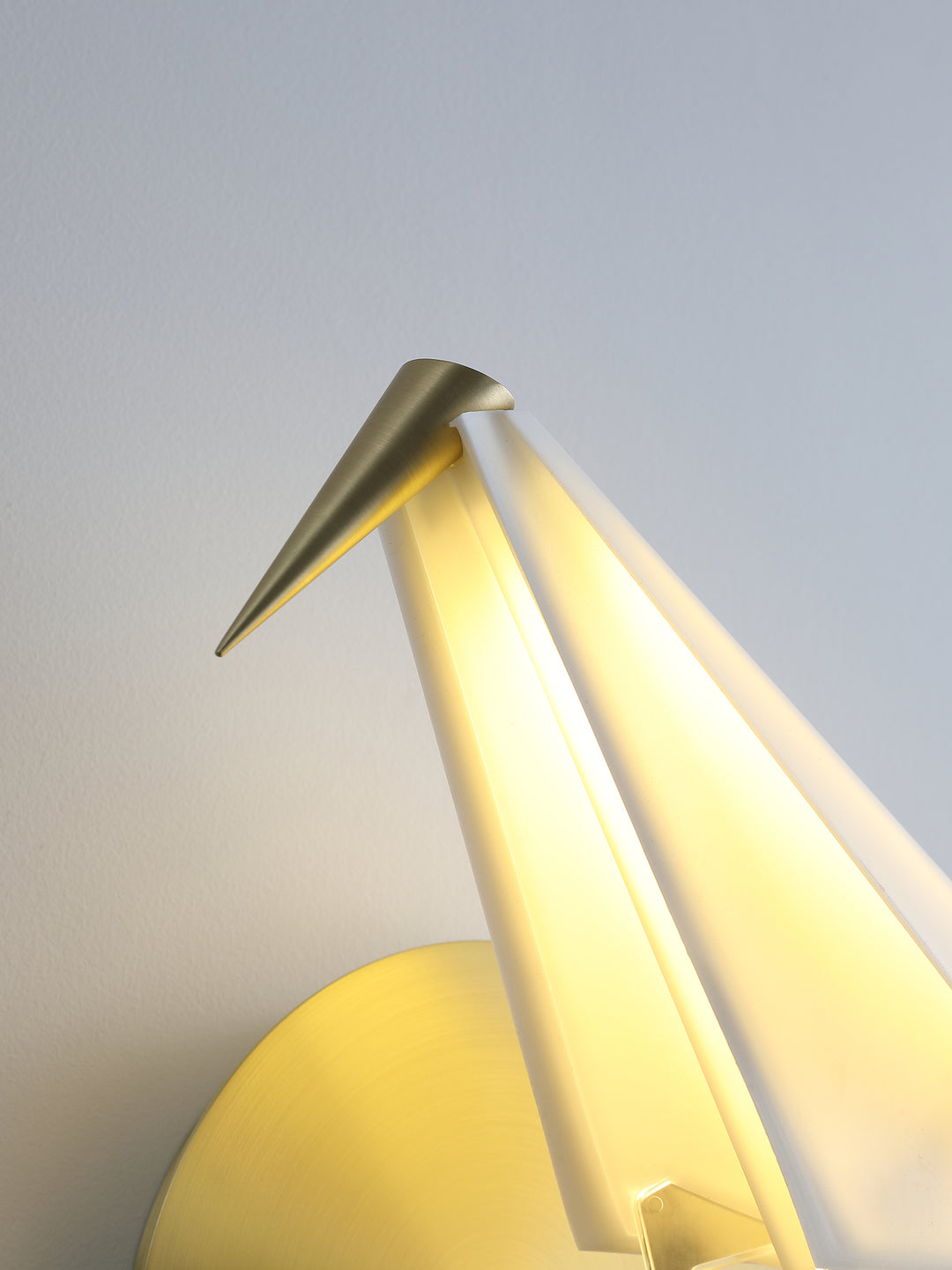 Avian Serenity Wall Lamp