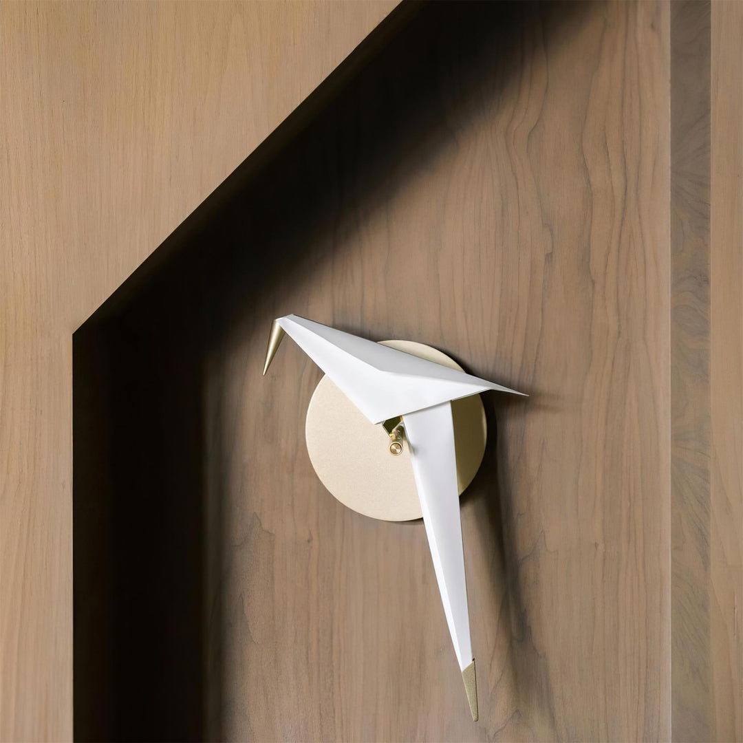 Avian Serenity Wall Lamp - Vakkerlight