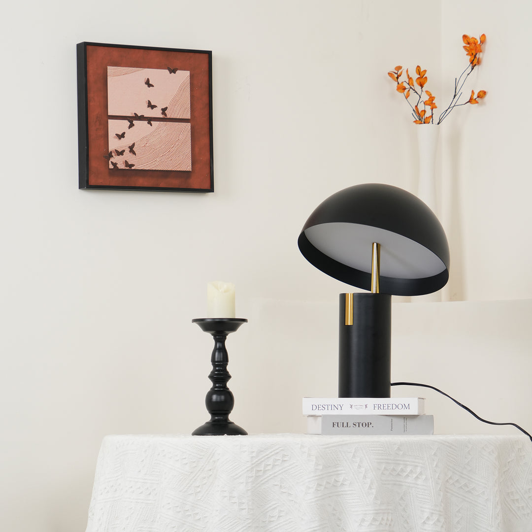 Avo Table Lamp - Vakkerlight