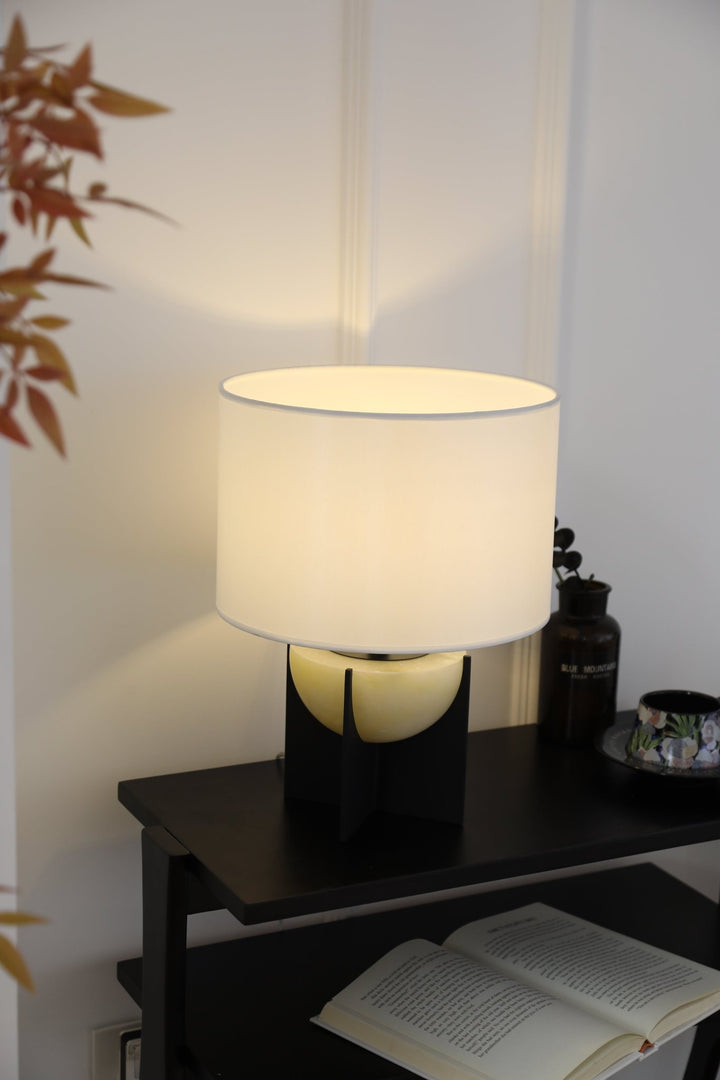 Axis Alabaster Table Lamp - Vakkerlight
