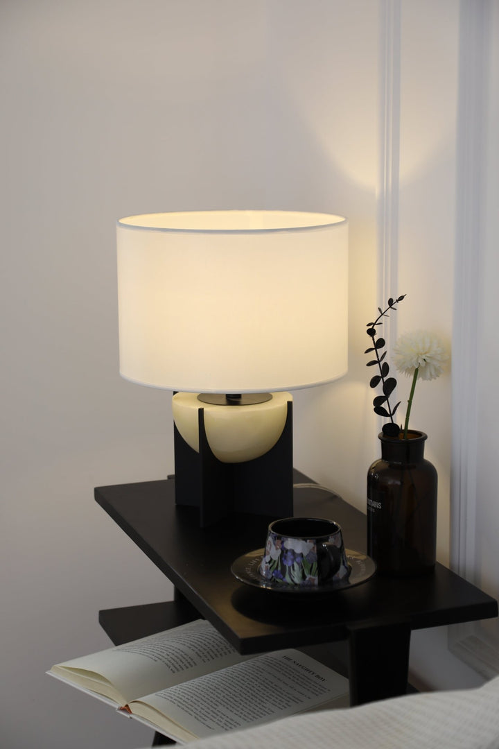 Axis Alabaster Table Lamp - Vakkerlight