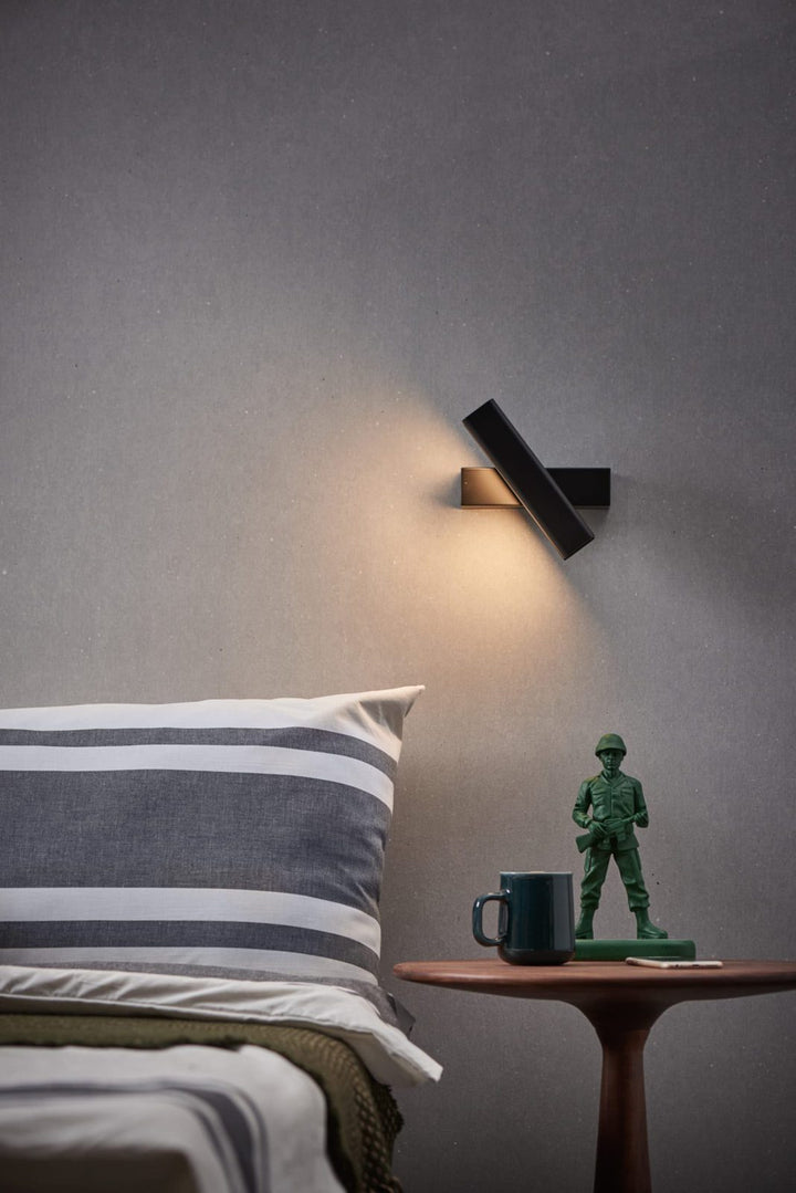 Axis Flux Wall Sconce - Vakkerlight