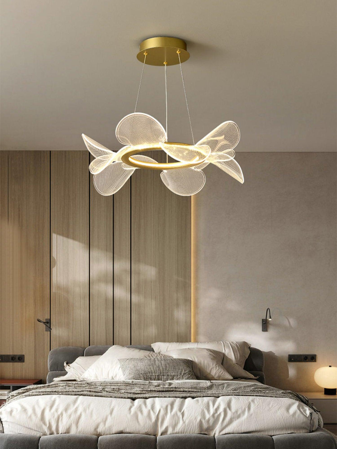 Bain Flying Flowers Chandelier - Vakkerlight