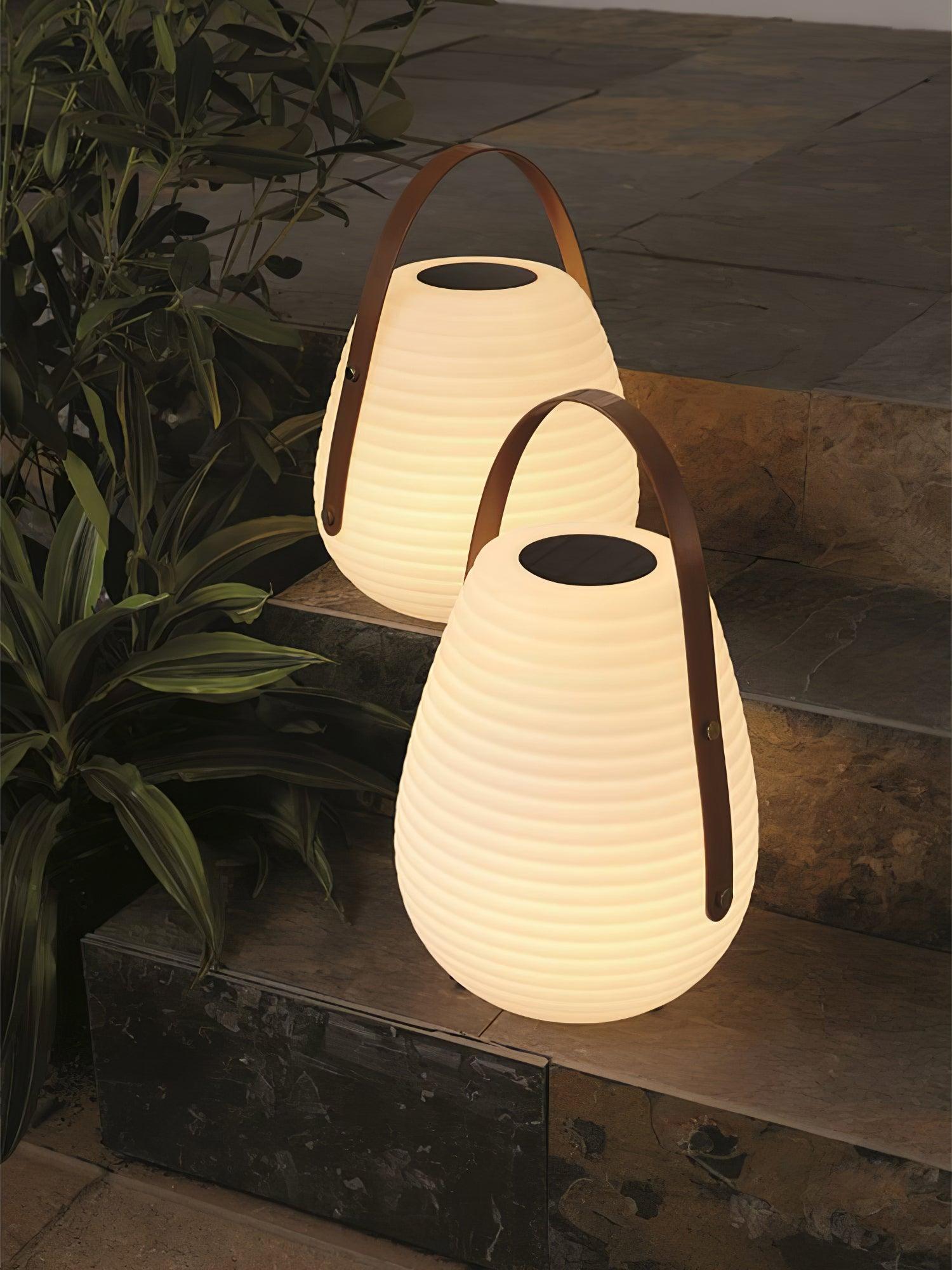 Beehive Solar Lantern Outdoor Lamp – Vakkerlight