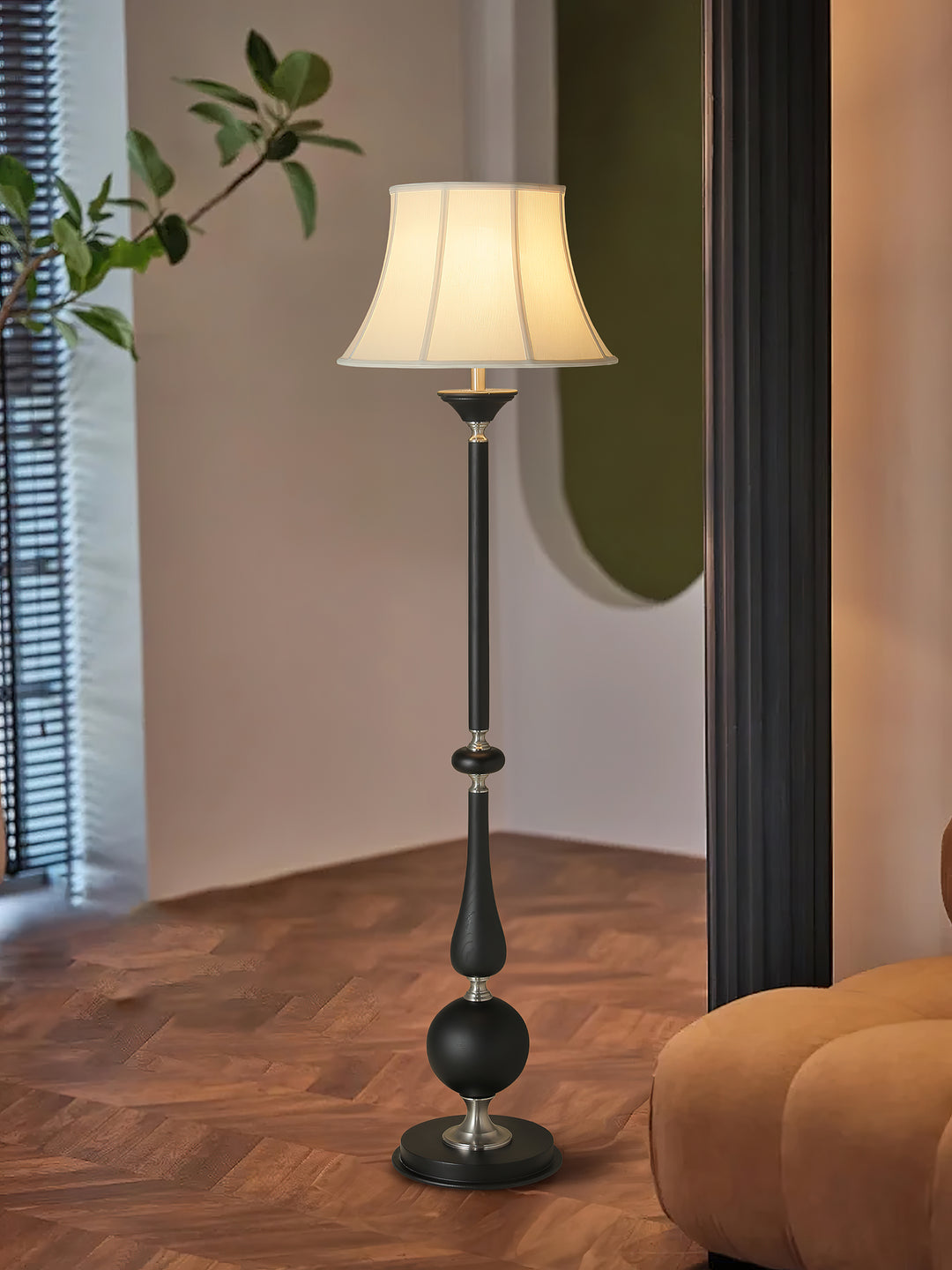 Belfort Classic Floor Lamp - Vakkerlight