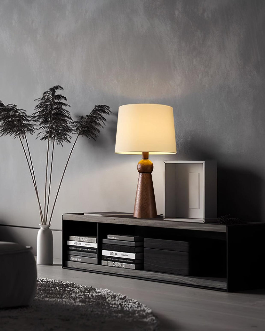 Bella Table Lamp - Vakkerlight