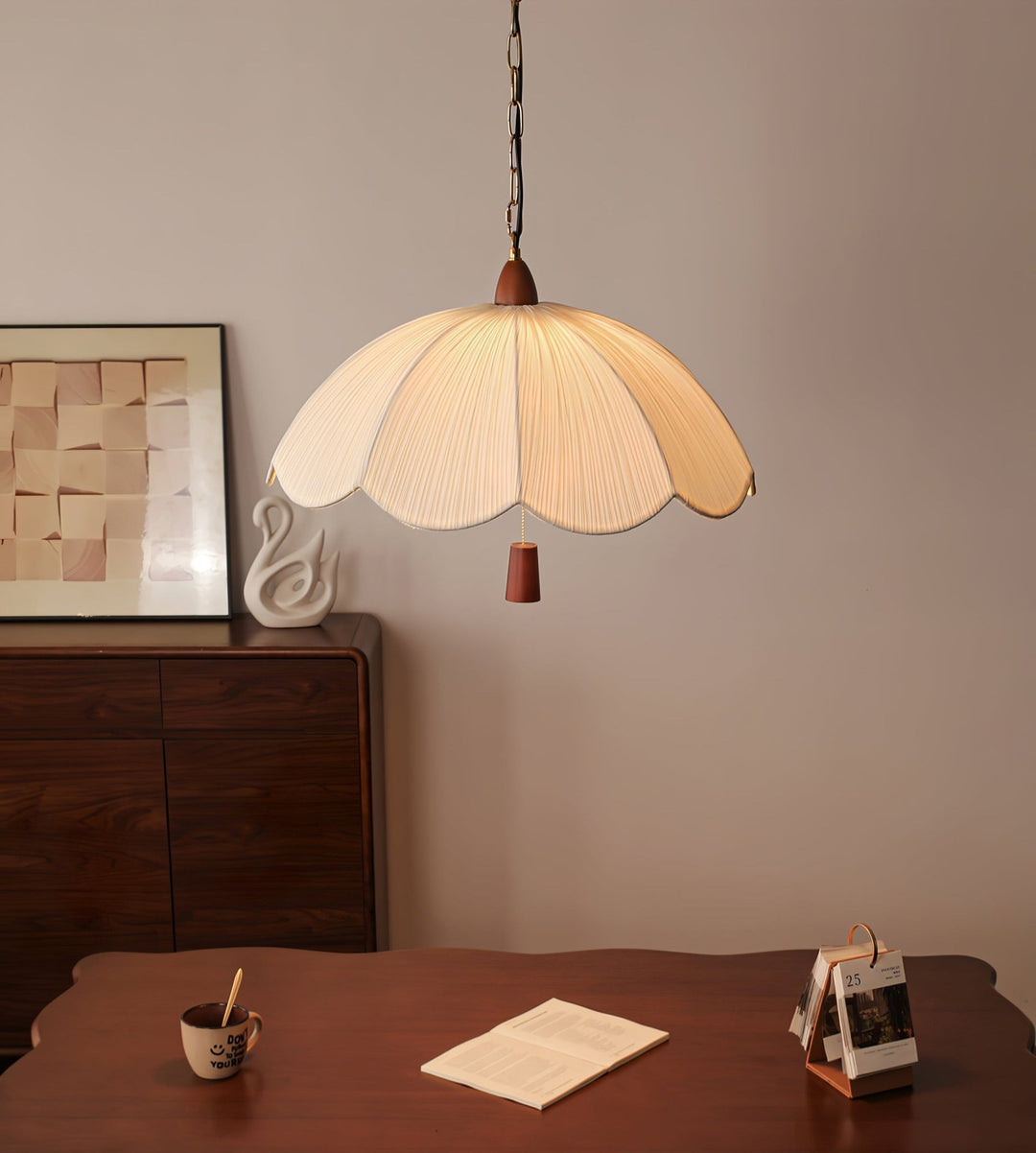 Belle Bloom Pendant Lamp - Vakkerlight