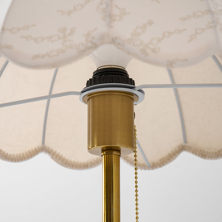 Belle Table Lamp - Vakkerlight