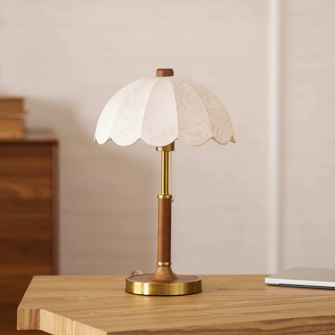 Belle Table Lamp - Vakkerlight
