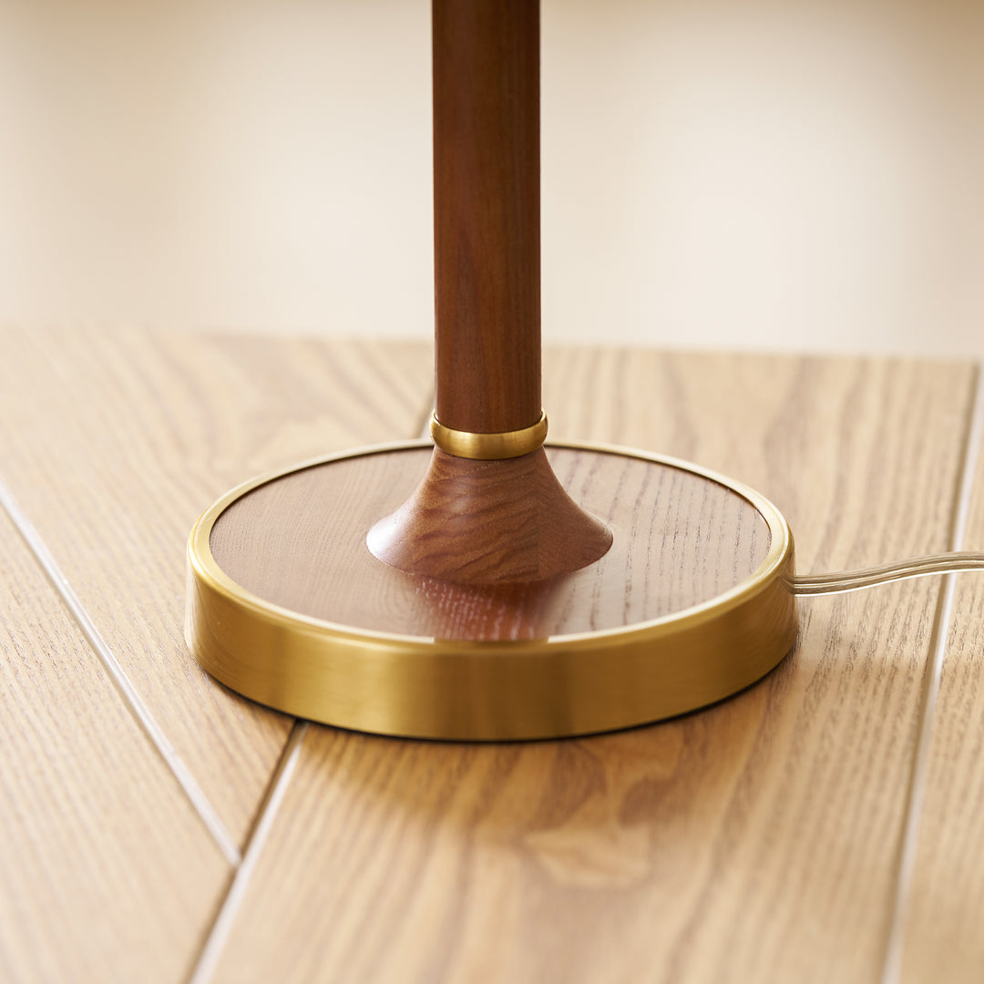 Belle Table Lamp - Vakkerlight