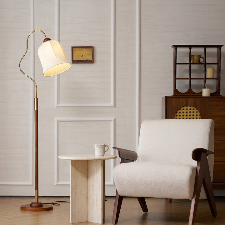 Bellvine Floor Lamp - Vakkerlight