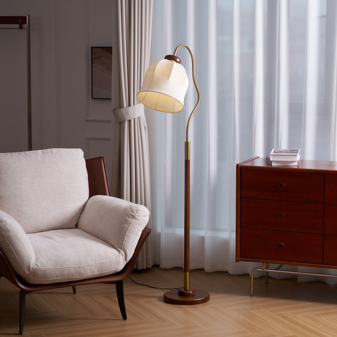 Bellvine Floor Lamp - Vakkerlight