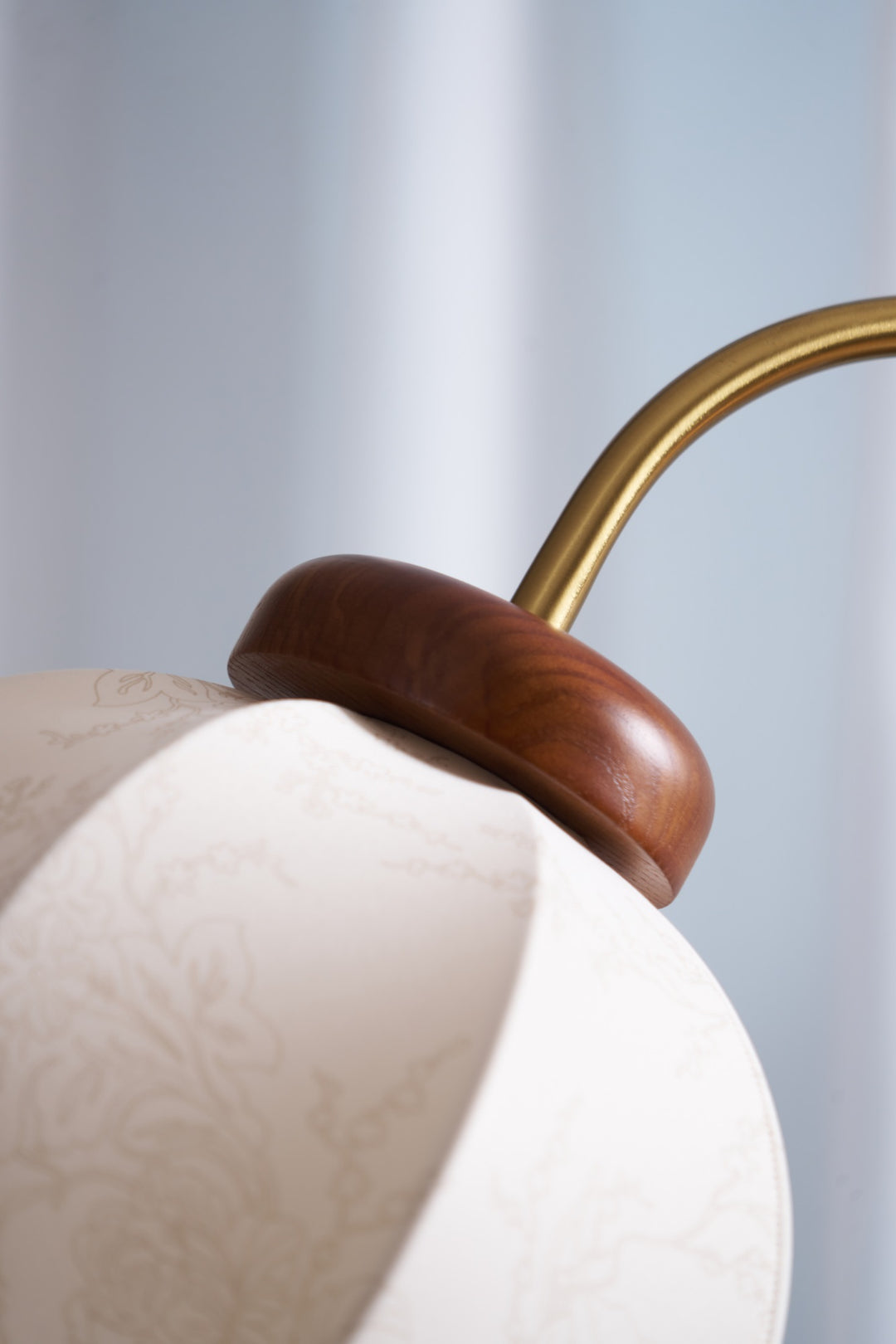 Bellvine Floor Lamp - Vakkerlight