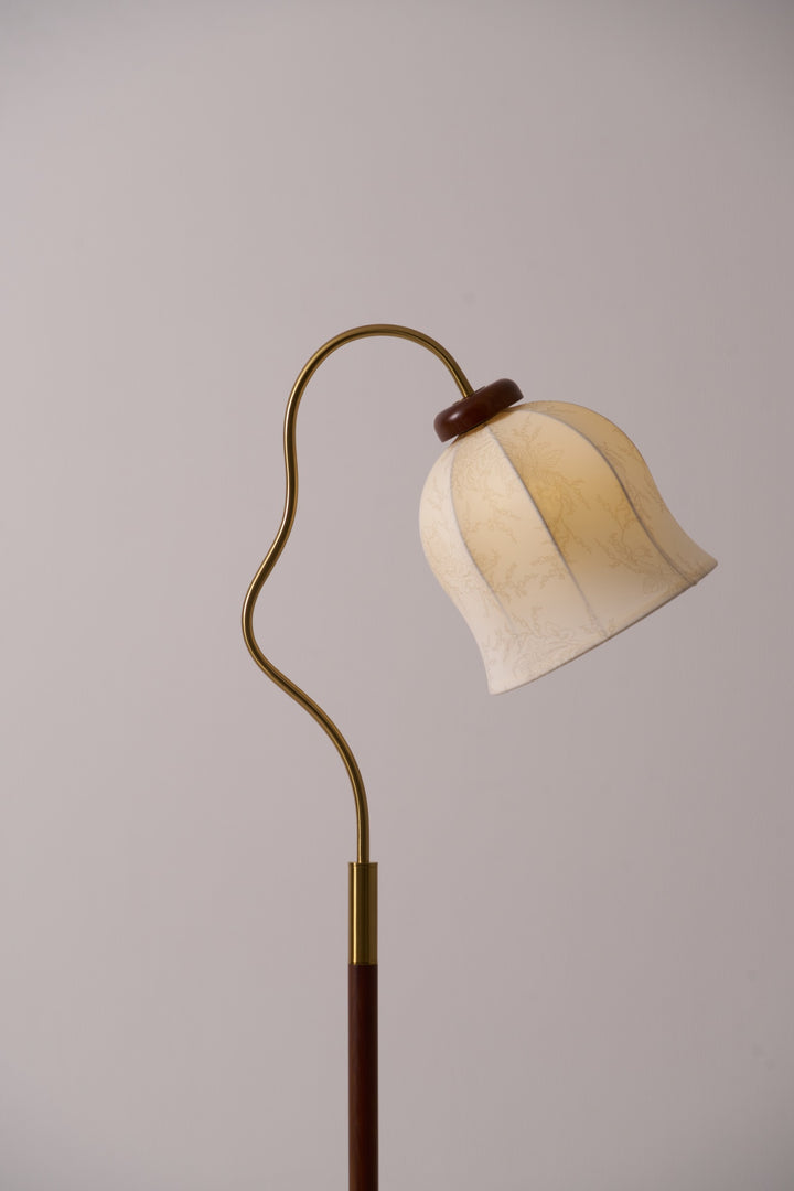 Bellvine Floor Lamp - Vakkerlight