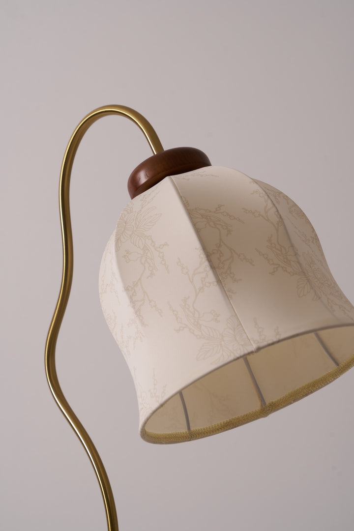 Bellvine Floor Lamp - Vakkerlight