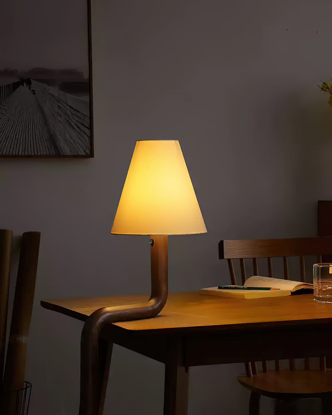 Bend Wood Table Lamp - Vakkerlight