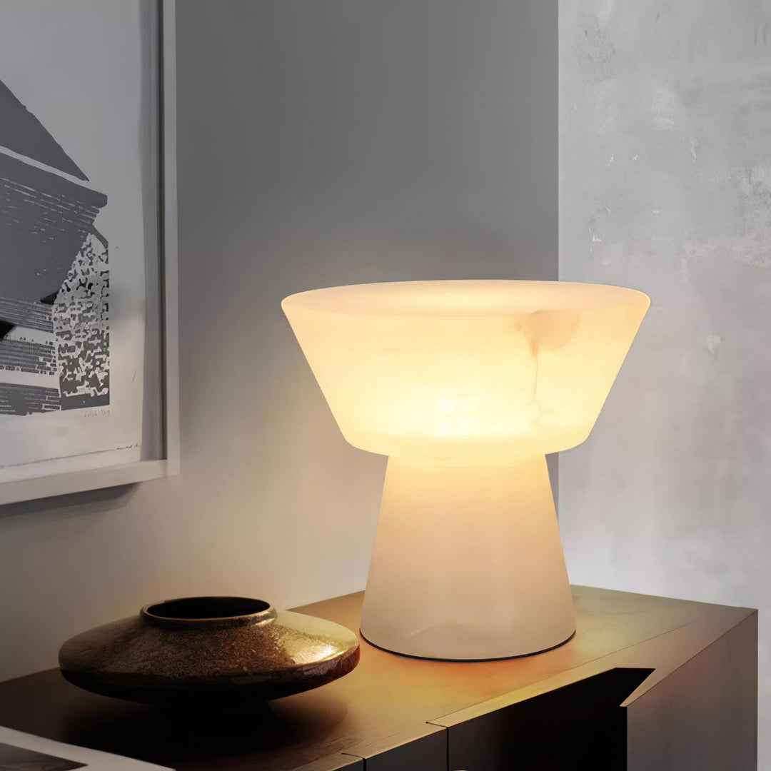 Beta Marble Table Lamp - Vakkerlight